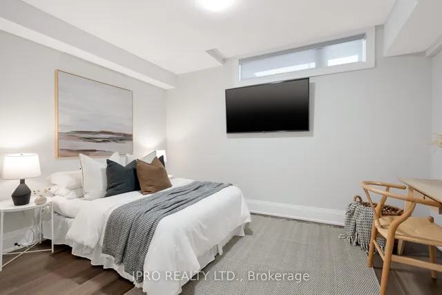 Additional image 43 of 285 Glebemount Ave