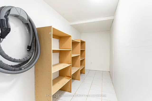 Additional image 34 of 299 Hickory Circ