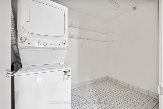 Additional image 35 of 77 Avenue Rd Unit 306