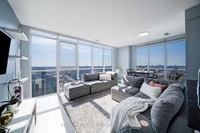 Additional image 14 of 1328 Birchmount Rd Unit PH2