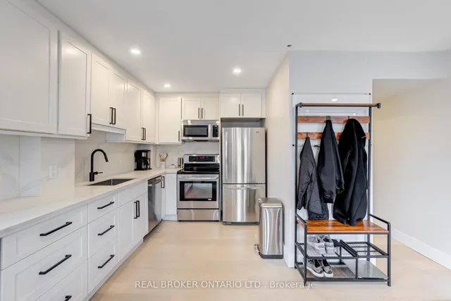 Additional image 7 of 12 Sudbury St Unit 803