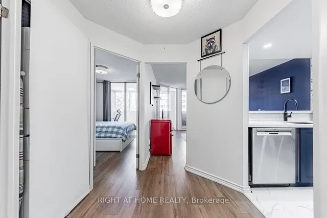 Additional image 4 of 60 Homewood Ave Unit 201