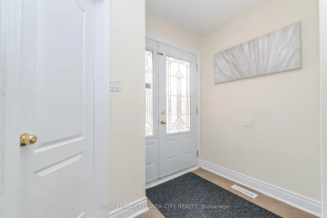 Additional image 2 of 75 Banting Cres