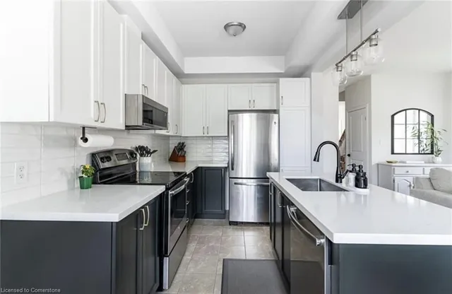 Additional image 12 of 90 Raymond Rd Unit 24