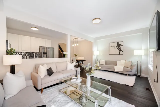 Additional image 21 of 501 Bessborough Dr