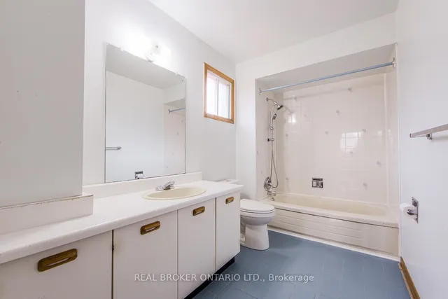 Additional image 22 of 4600 Full Moon Circ