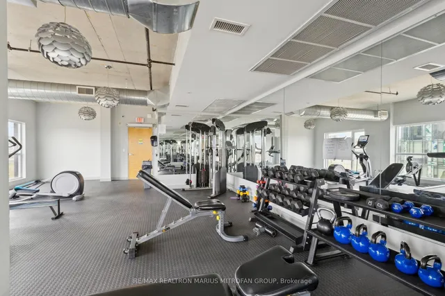 Additional image 43 of 1 Victoria St Unit 613