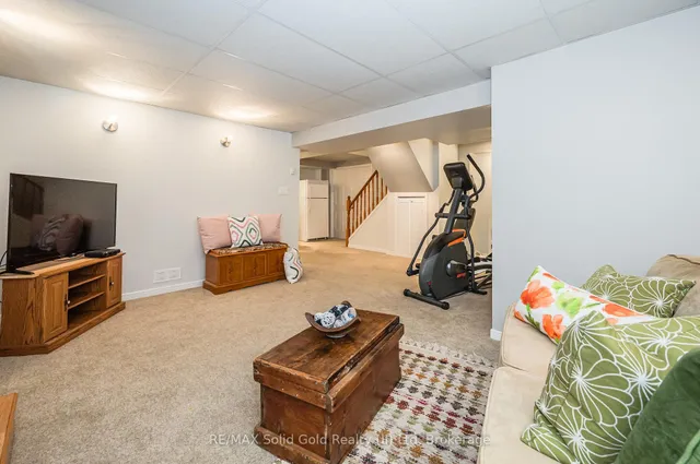 Additional image 34 of 9 Old Maple Lane