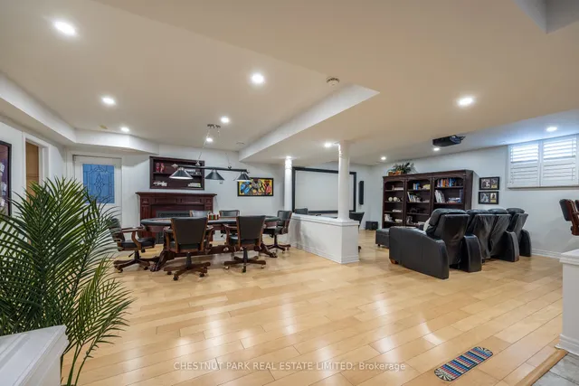 Additional image 22 of 48 Playfair Crt