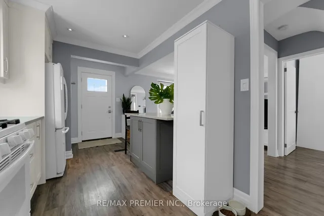 Additional image 17 of 12 BURNS Pl