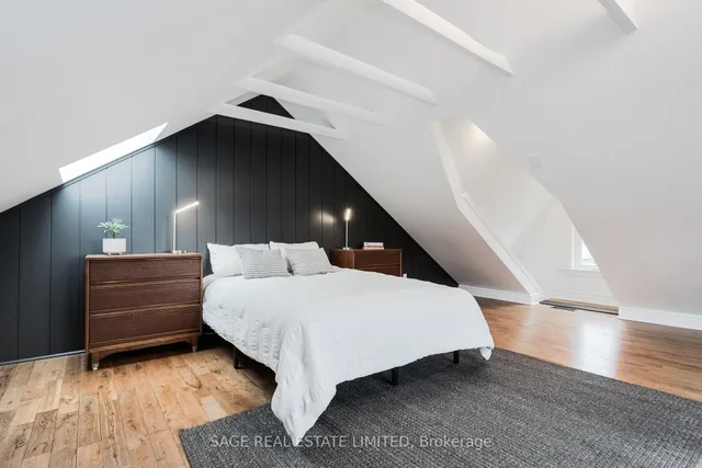 Additional image 33 of 31 Kelvin Ave