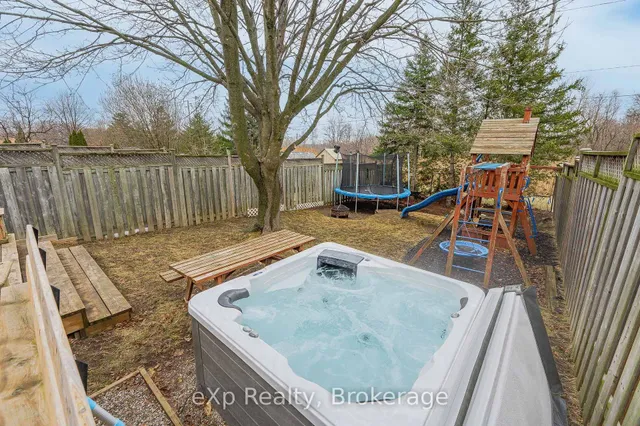 Additional image 41 of 69 Misty St