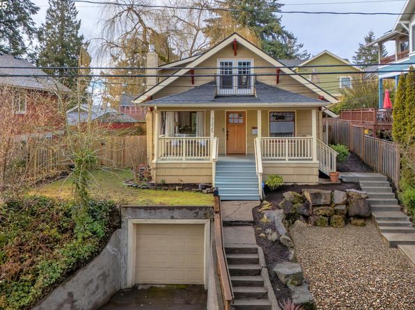 7225 SW Capitol Hwy, Portland, OR 97219