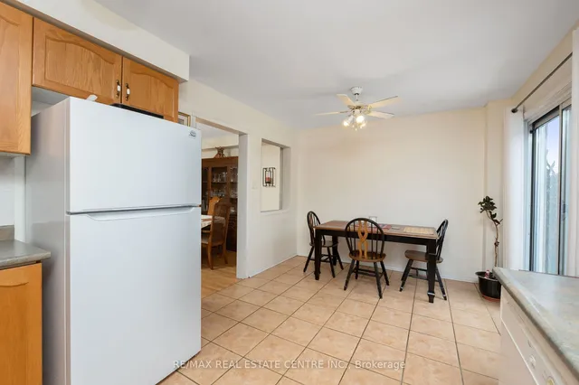 Additional image 19 of 12 Tiller Tr