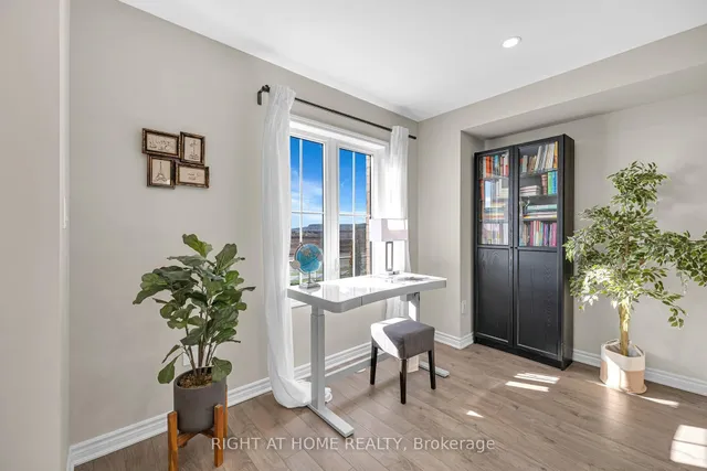 Additional image 12 of 105 Bond Head Crt