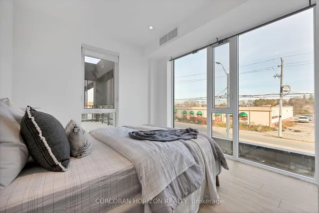 Additional image 11 of 741 King St Unit 202