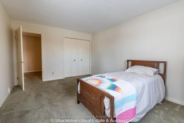 Additional image 27 of 405 Glasgow St Unit 7