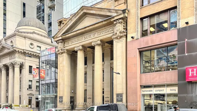 Additional image 4 of 197 Yonge St Unit 5905