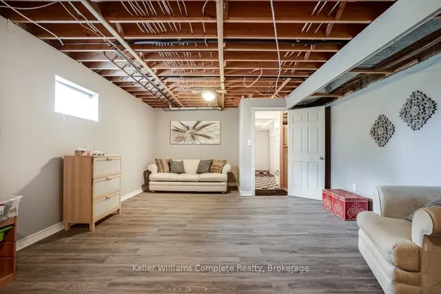 Additional image 31 of 163 Book Rd