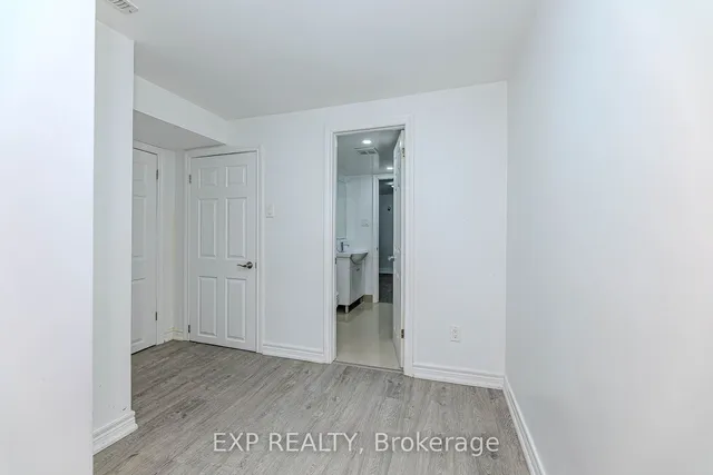 Additional image 36 of 6 Sprucewood Crt