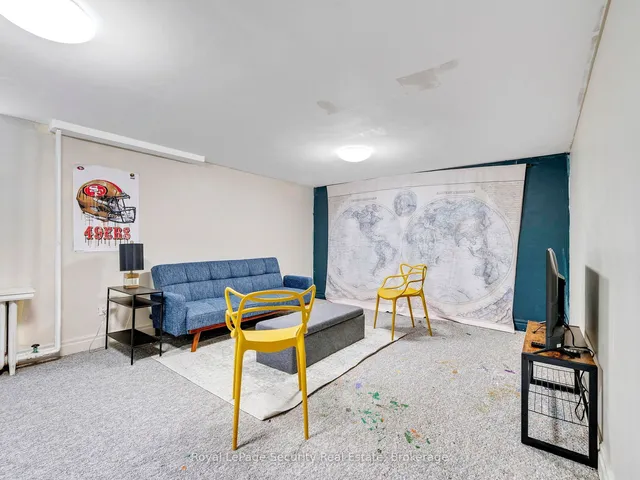 Additional image 25 of 8 Kingsgarden Rd