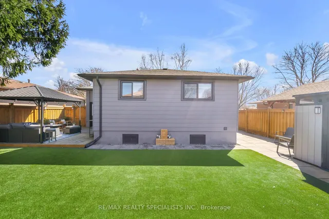 Additional image 40 of 16 Kenilworth Rd