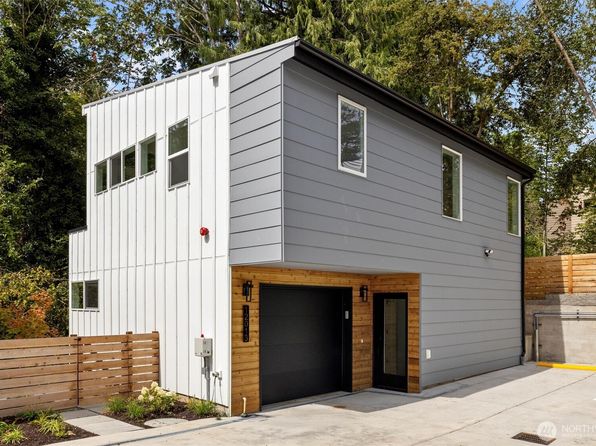 12013 36th Avenue NE, Seattle, WA 98125