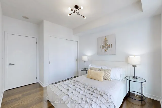 Additional image 14 of 21 Widmer St Unit 2402