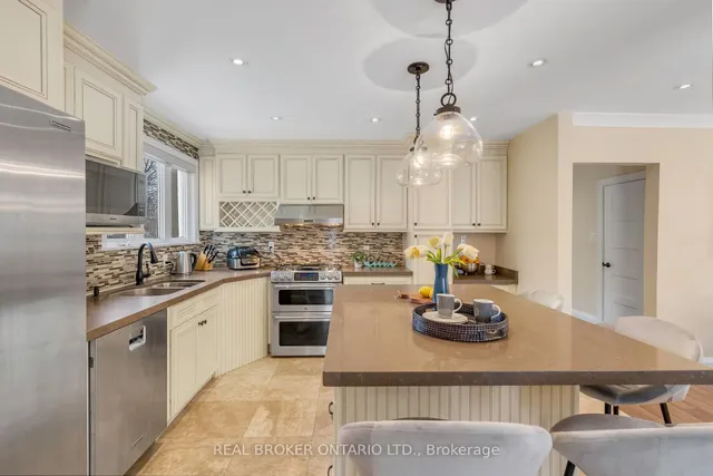 Additional image 3 of 154 Brighton Ave