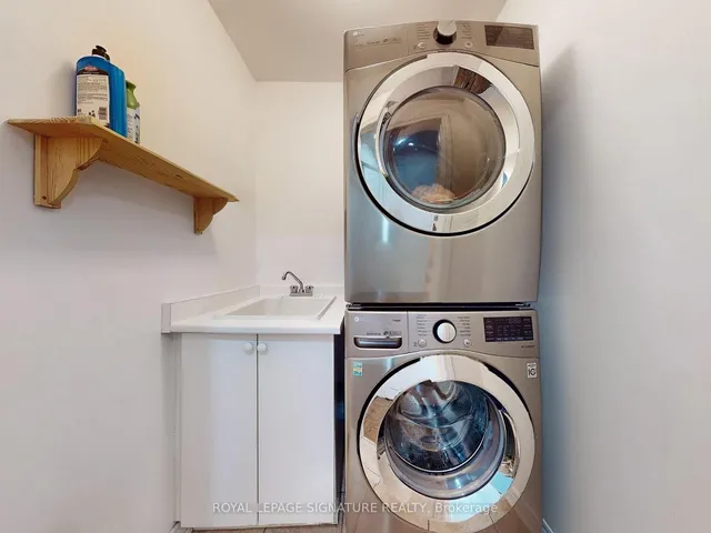 Additional image 40 of 321 Bussel Cres