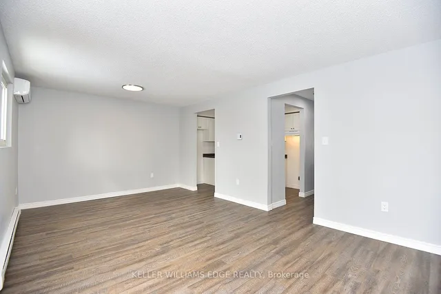 Additional image 9 of 16 Simcoe St