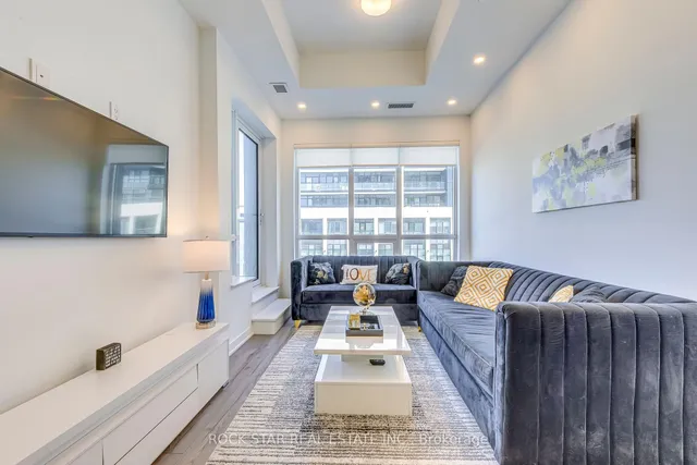 Additional image 15 of 405 Dundas St Unit 216