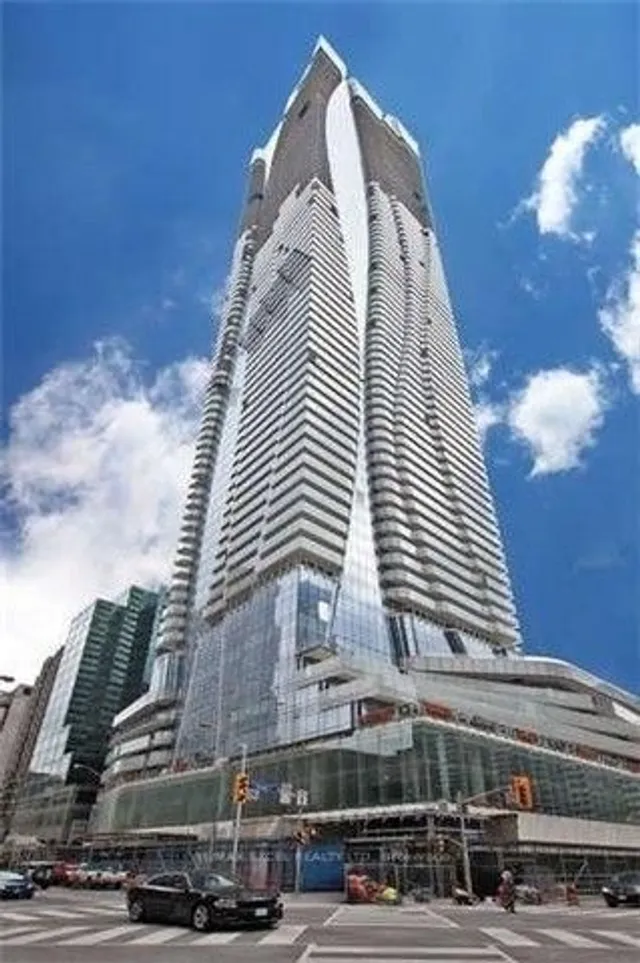 Additional image 6 of 1 BLOOR St Unit 6507