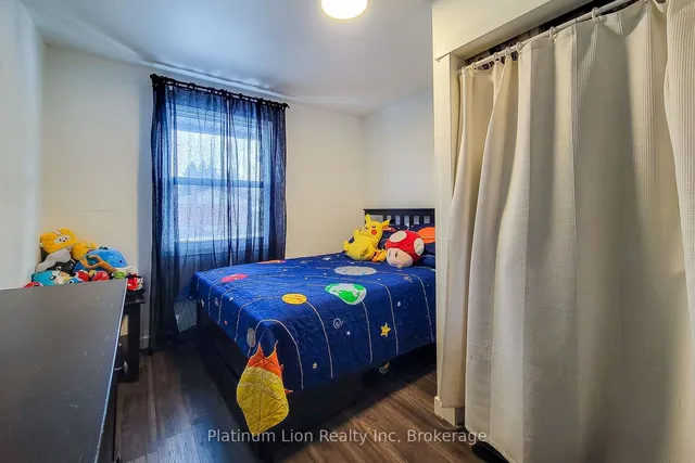 Additional image 6 of 8 Basswood Crt