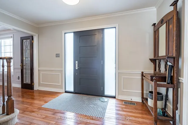 Additional image 5 of 1 Acredale Dr