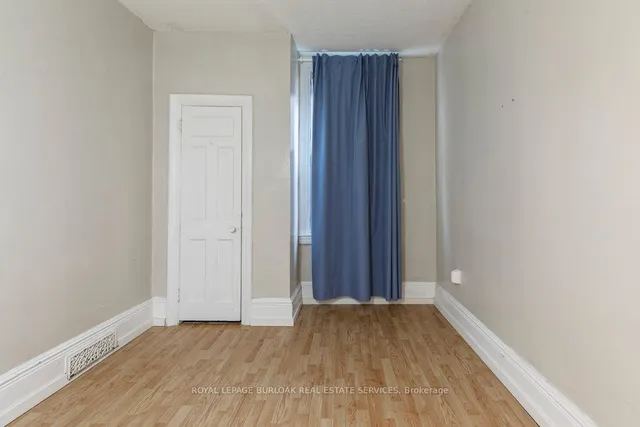 Additional image 11 of 70 Pearl St