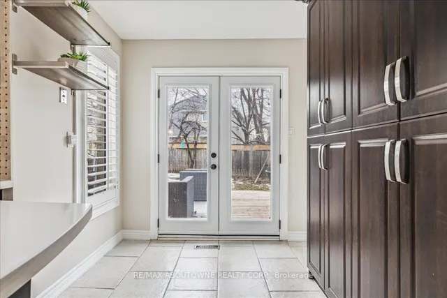 Additional image 13 of 67 River Oaks Blvd