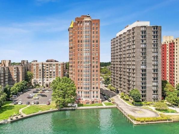 8162 E Jefferson Ave #16B, Detroit, MI 48214