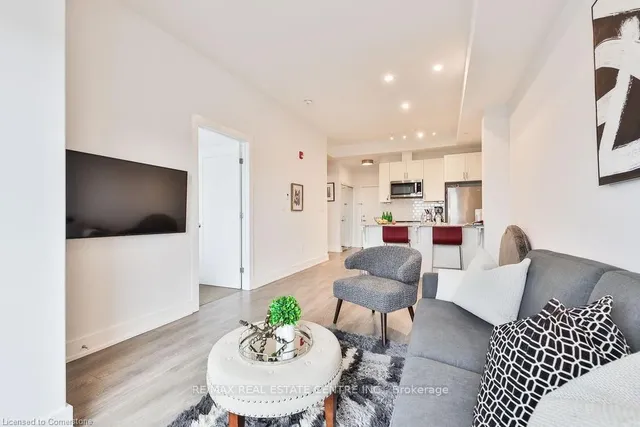 Additional image 12 of 4040 Upper Middle Rd Unit 405