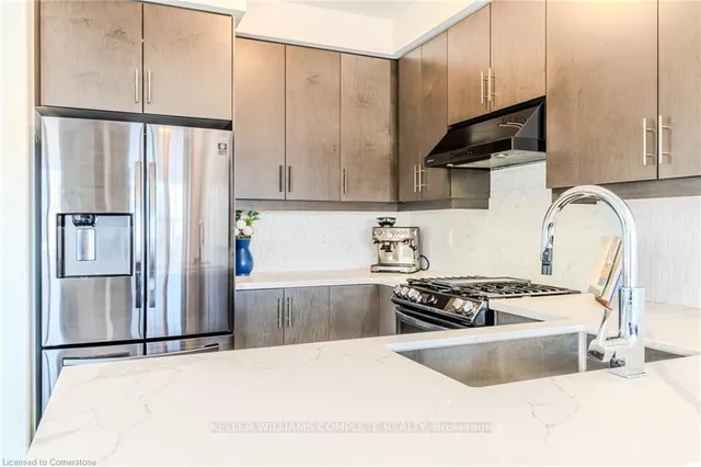 Additional image 20 of 2 HOLCOMB Terr