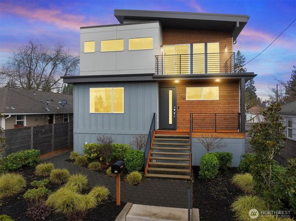 710 N 97th Street, Seattle, WA 98103