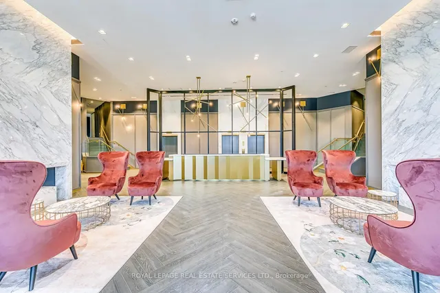 Additional image 2 of 405 Dundas St Unit 805