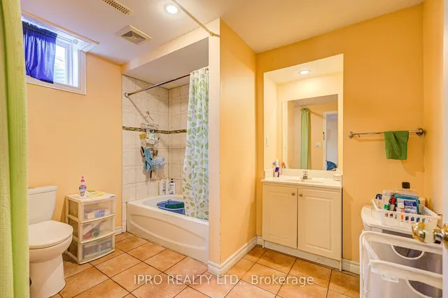 Additional image 36 of 7 Bonavista Dr