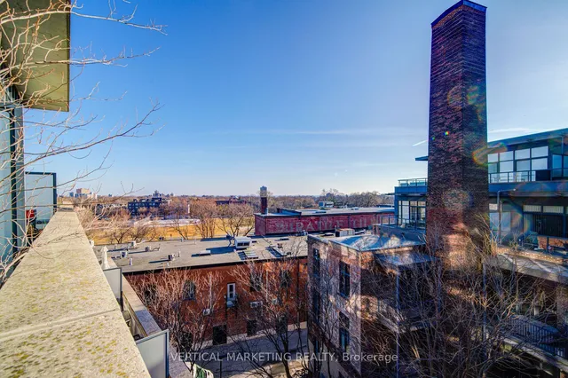 Additional image 24 of 369 Sorauren Ave Unit 510