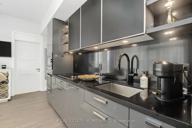 Additional image 16 of 32 Davenport Rd Unit 1401