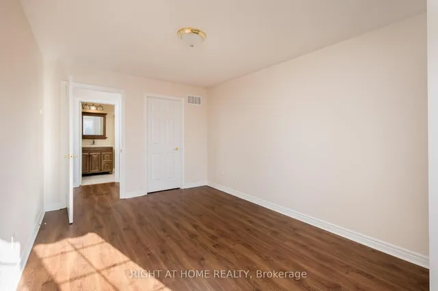 Additional image 15 of 18 Orchard Park Gate