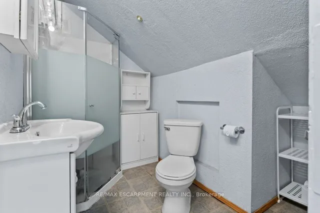 Additional image 30 of 45 EAST 13TH St