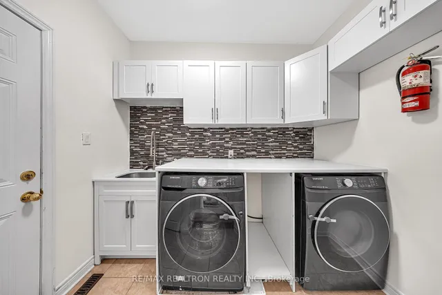 Additional image 7 of 12 Hardgate Cres