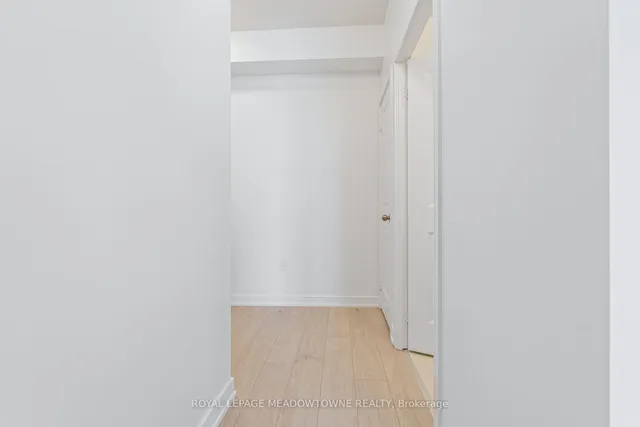 Additional image 23 of 8 Nahani Way Unit 3101