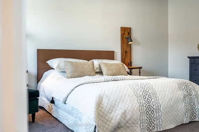 Additional image 25 of 14 MCCURDY Ave